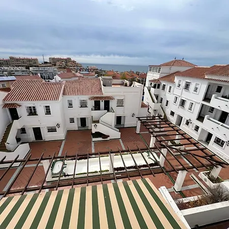 شقة Nuestro Atico Con Vistas Al Mar Terraza, Piscina Y Parking