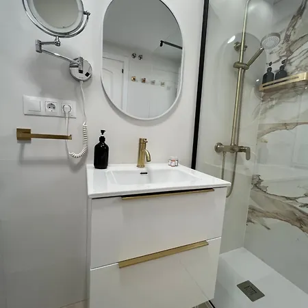 Nuestro Atico Con Vistas Al Mar Terraza, Piscina Y Parking * مالقة