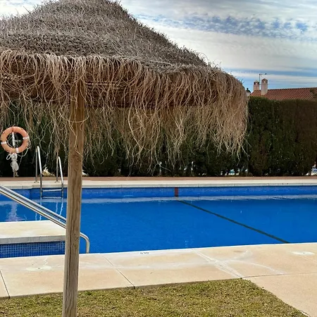 Nuestro Atico Con Vistas Al Mar Terraza, Piscina Y Parking شقة